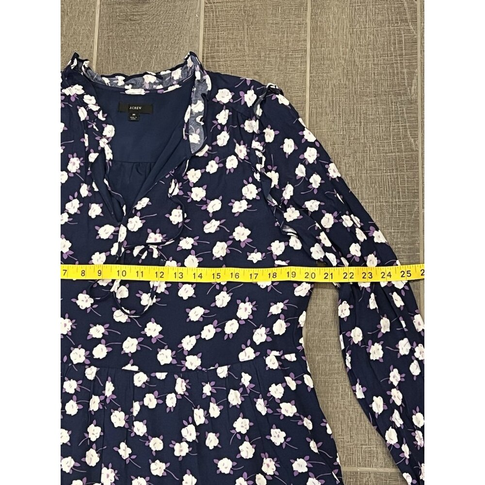 J. Crew Women’s tiered floral midi dress Tie neck Medium size Navy purple - Picture 6 of 14